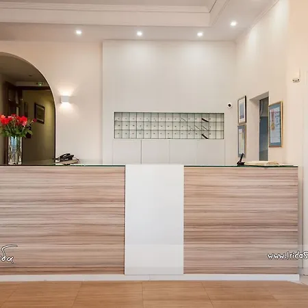 Phoenix Hotel 4*