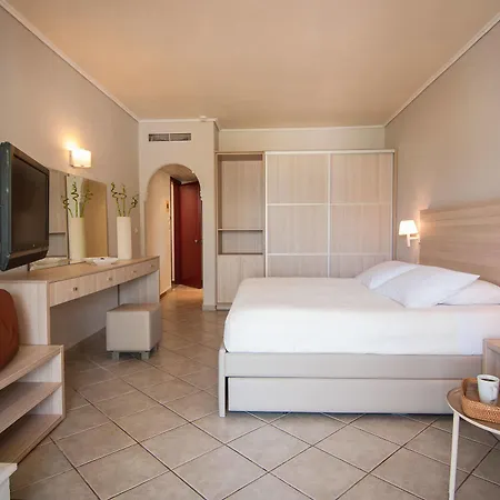 Phoenix Hotel Planos (Zakynthos)